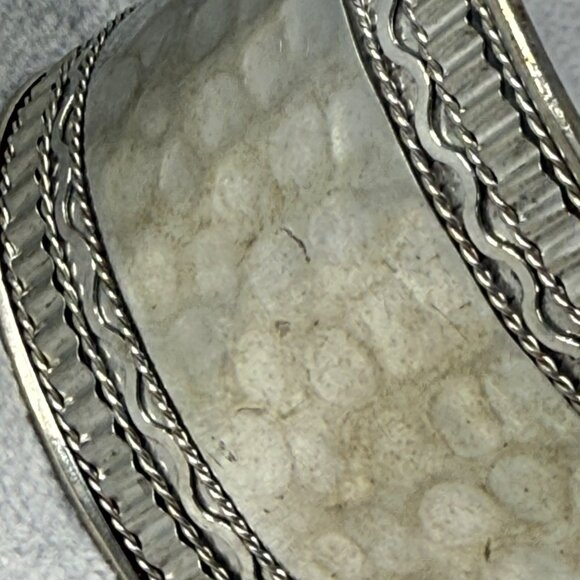 Wide Hammered Silver Tone Metal Cuff Bracelet Braided Textured Edging Boho - Picture 3 of 16